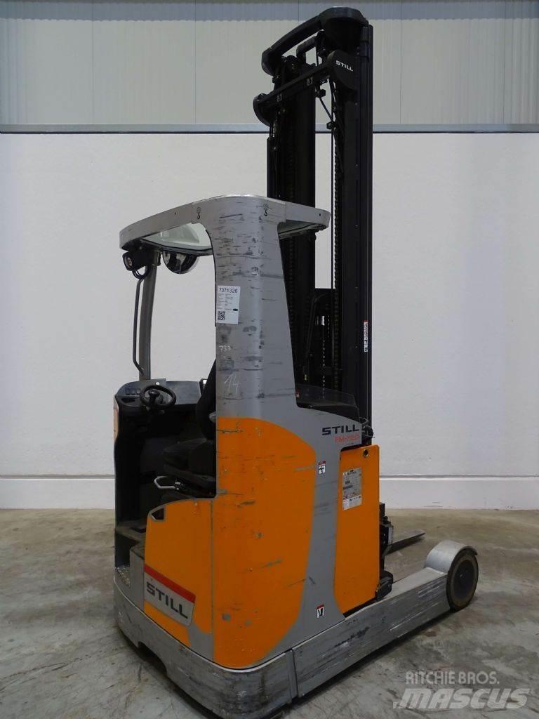 Still FM-X20 Reach truck - depo içi istif araçları