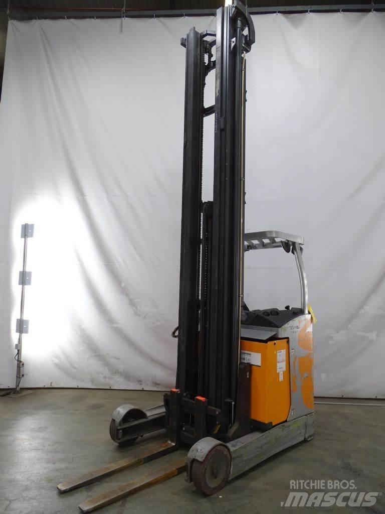 Still FM-X20 Reach truck - depo içi istif araçları