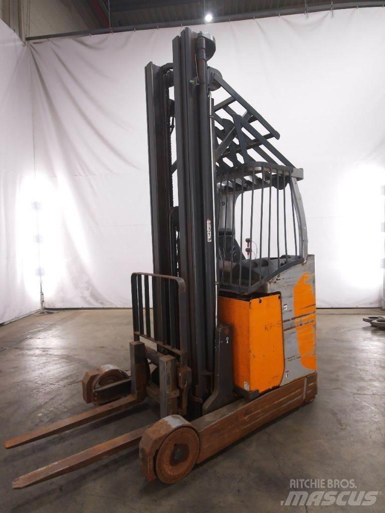 Still FM-X20 Reach truck - depo içi istif araçları