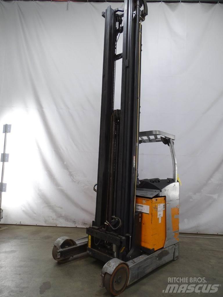 Still FM-X20 Reach truck - depo içi istif araçları