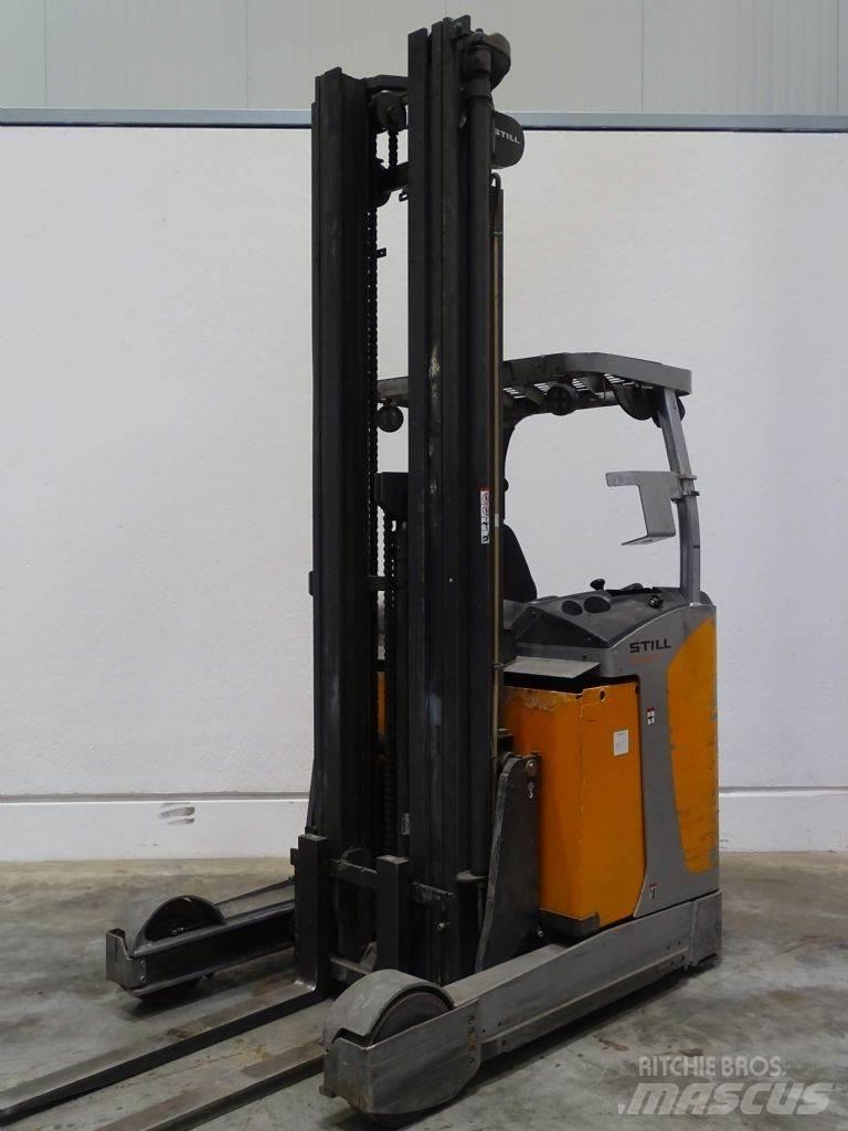 Still FM-X20 Reach truck - depo içi istif araçları