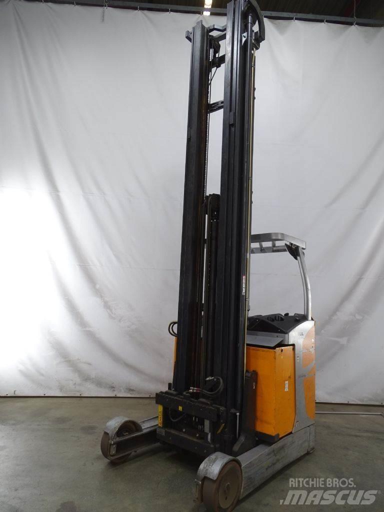 Still FM-X20 Reach truck - depo içi istif araçları