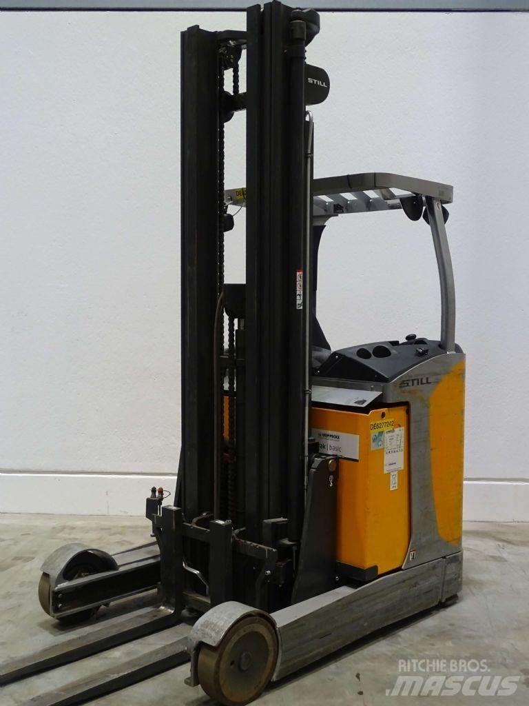 Still FM-X20 Reach truck - depo içi istif araçları