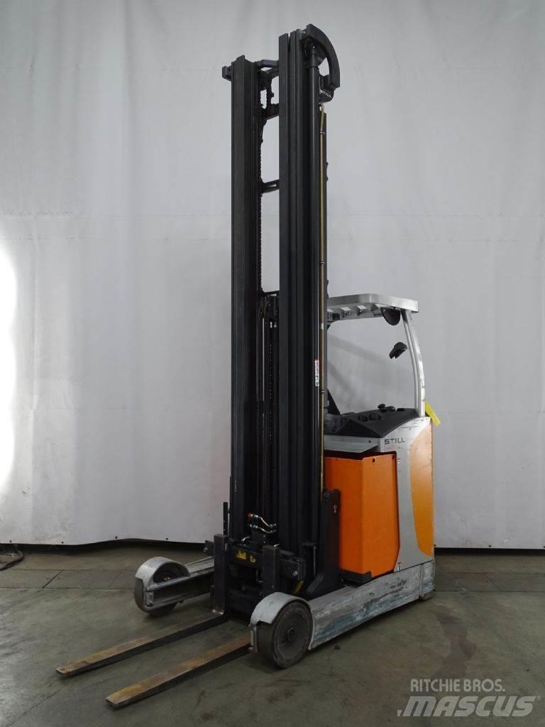 Still FM-X20 Reach truck - depo içi istif araçları