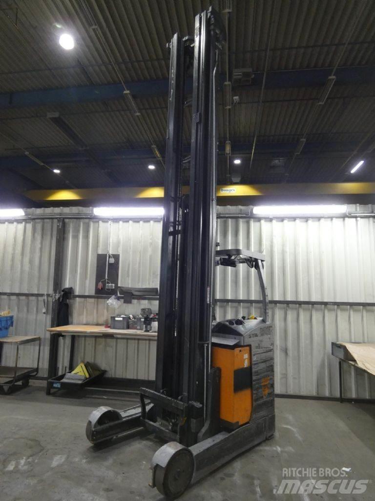 Still FM-X20 Reach truck - depo içi istif araçları