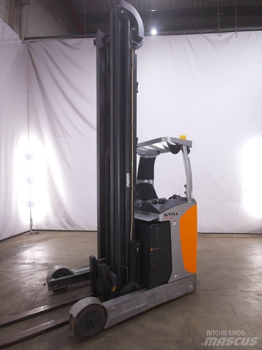 Still FM-X20 Reach truck - depo içi istif araçları