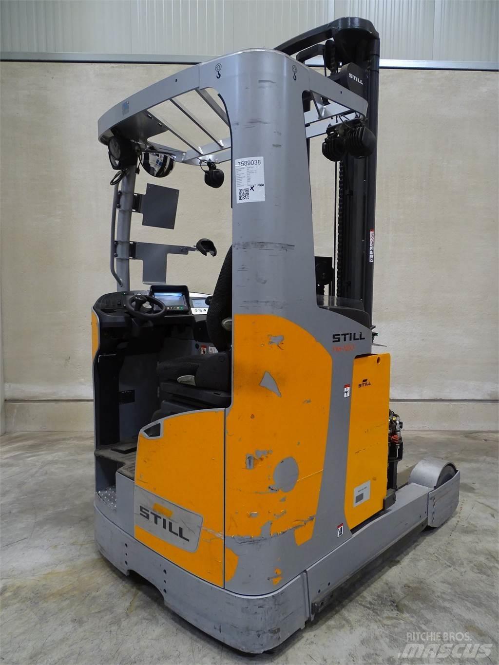Still FM-X20 Reach truck - depo içi istif araçları