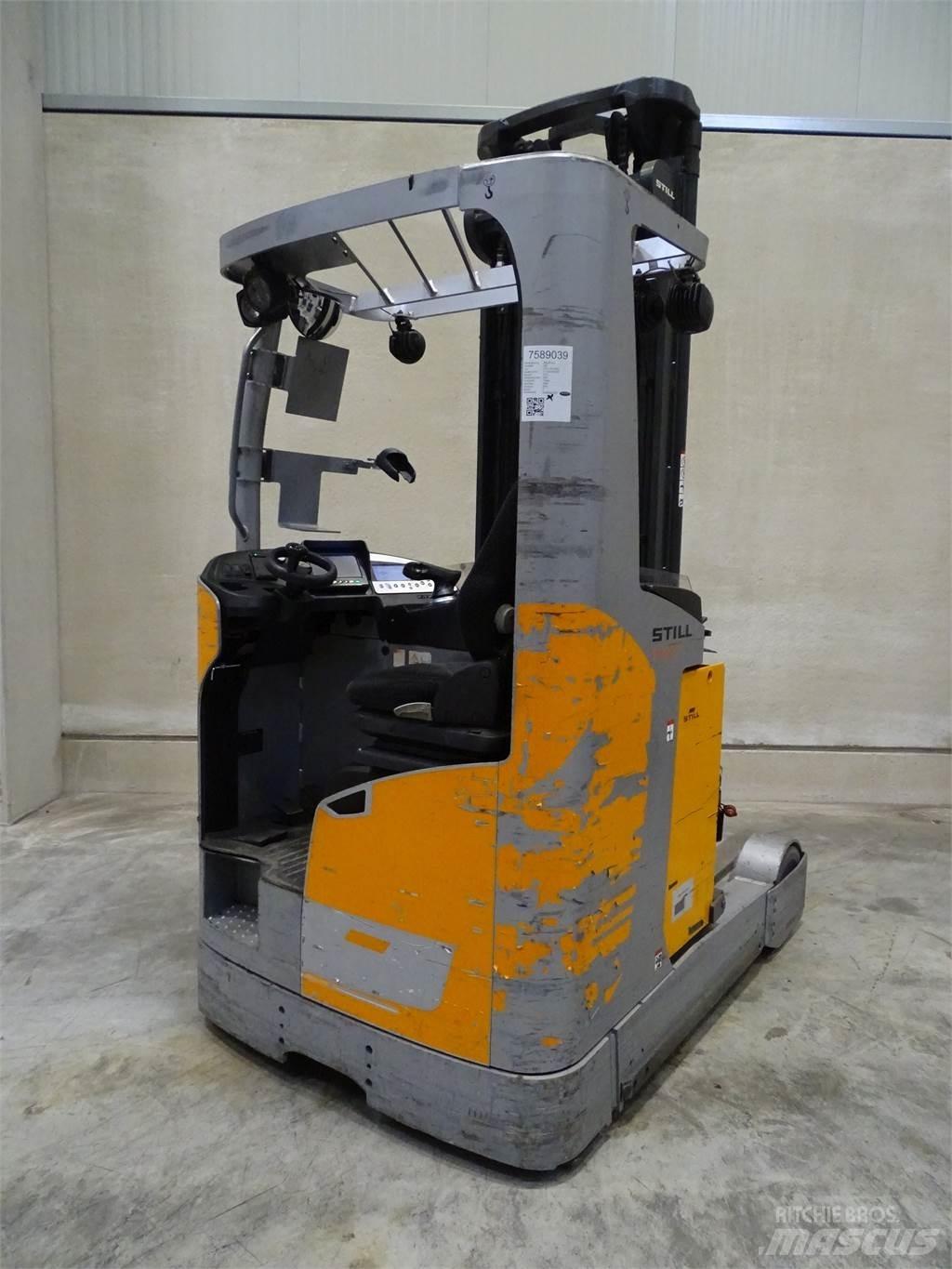 Still FM-X20 Reach truck - depo içi istif araçları