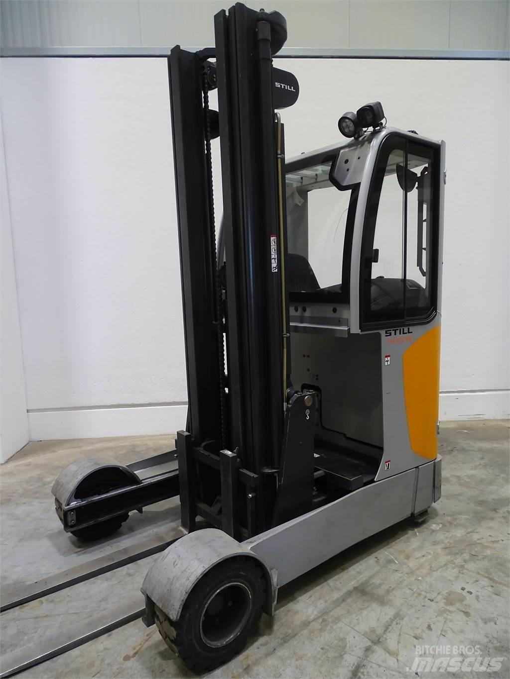 Still FM-X20SE Reach truck - depo içi istif araçları