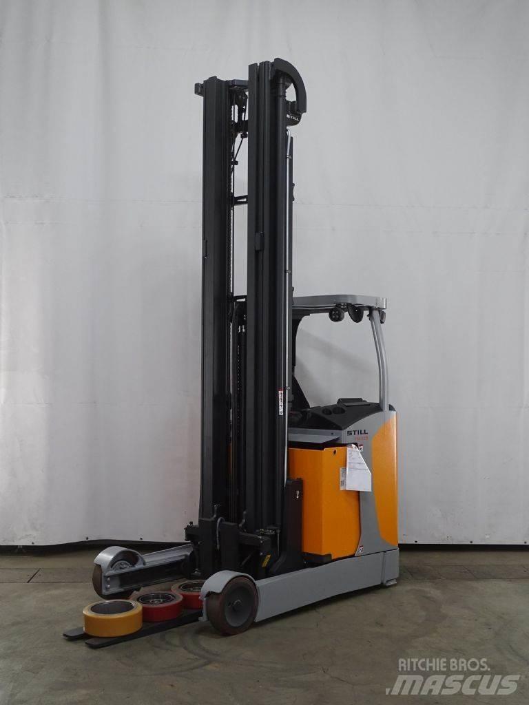 Still FM-X25 Reach truck - depo içi istif araçları