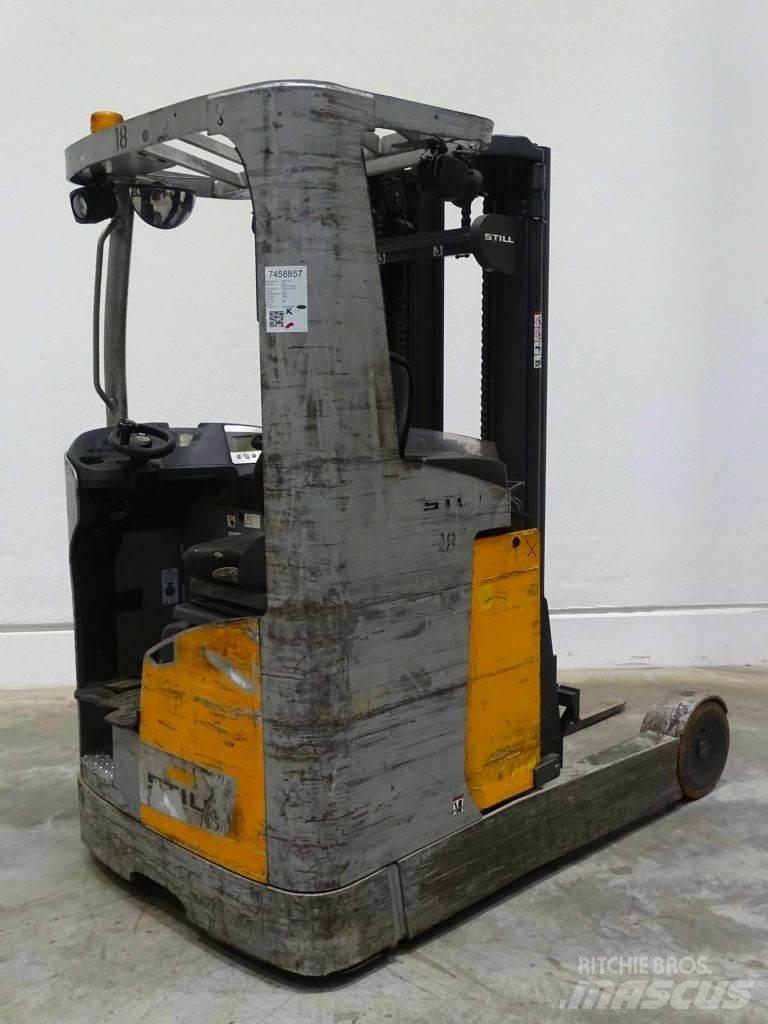 Still FM-X25 Reach truck - depo içi istif araçları
