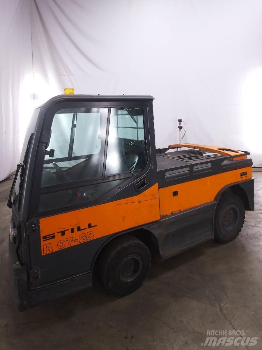 Still R07-25 Çekiciler