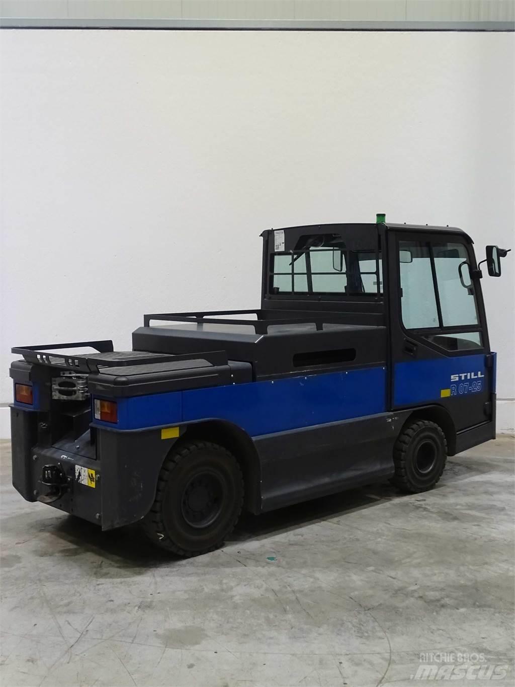 Still R07-25 Çekiciler