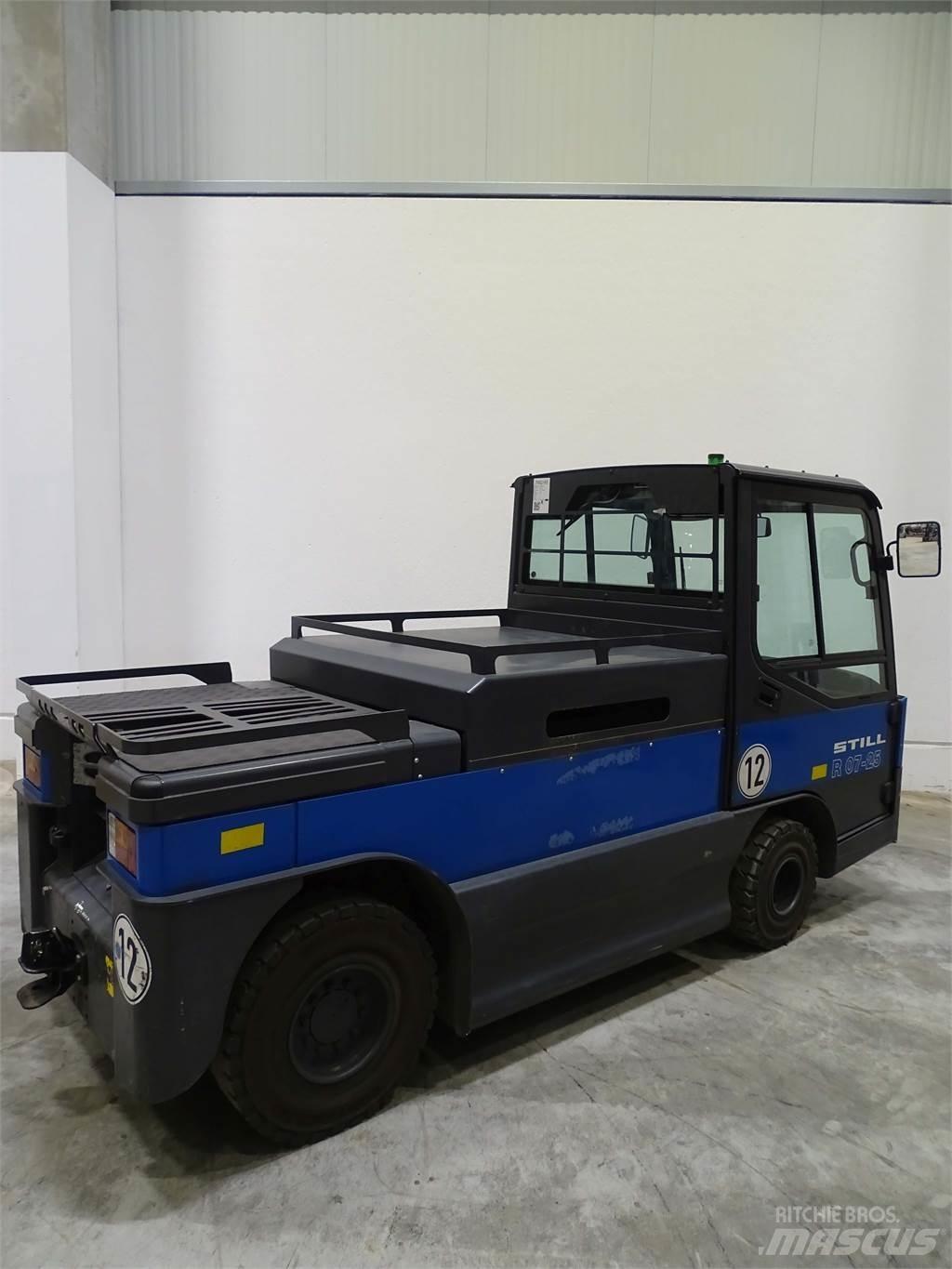 Still R07-25 Çekiciler
