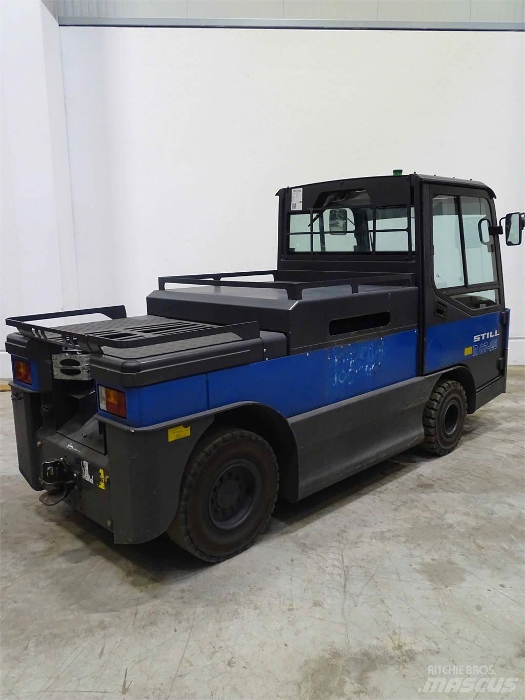 Still R07-25 Çekiciler