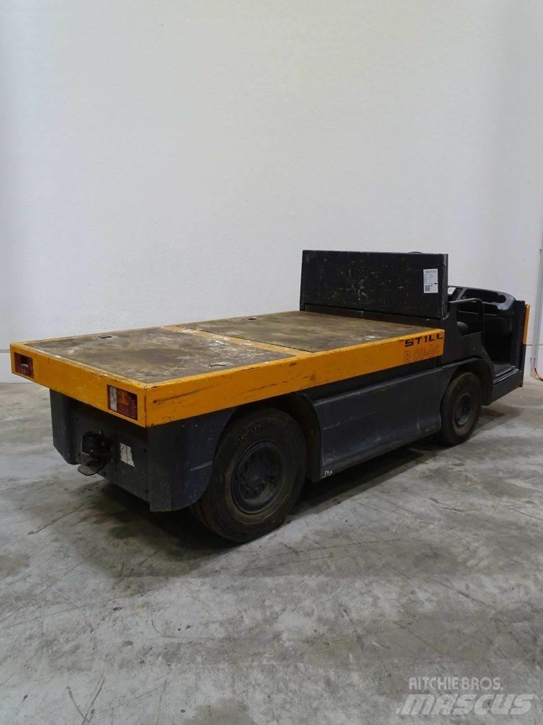 Still R08-20 Çekiciler