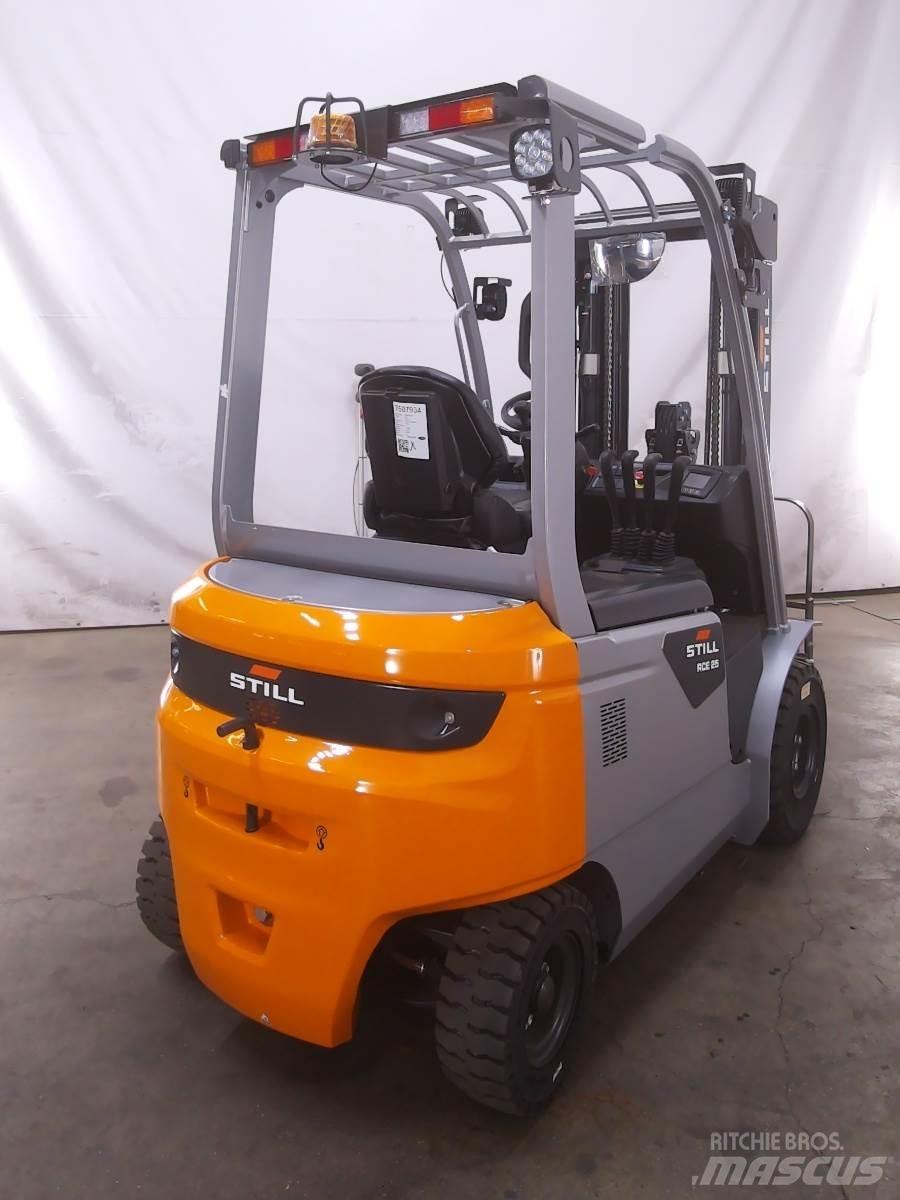 Still RCE25 Elektrikli forkliftler