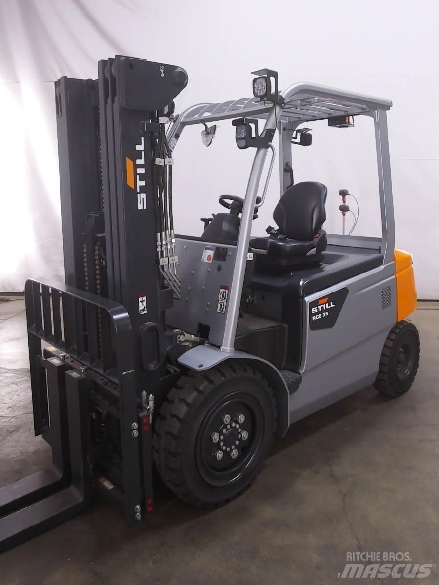 Still RCE35 Elektrikli forkliftler