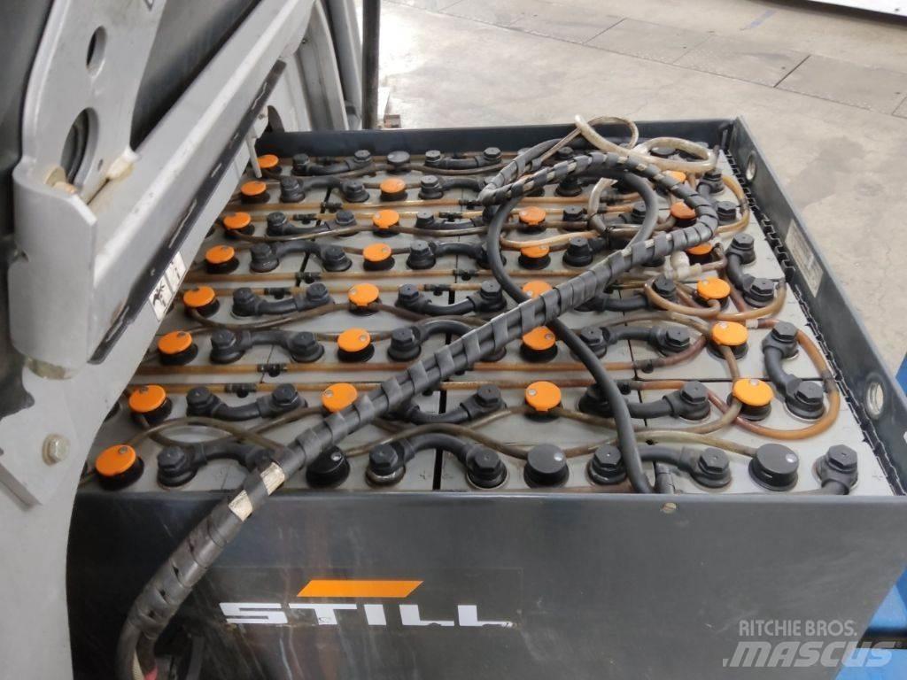 Still RX60-25 Elektrikli forkliftler