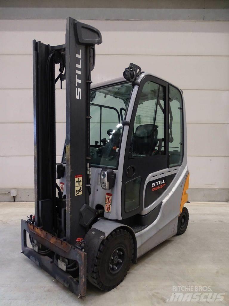 Still RX60-25 Elektrikli forkliftler