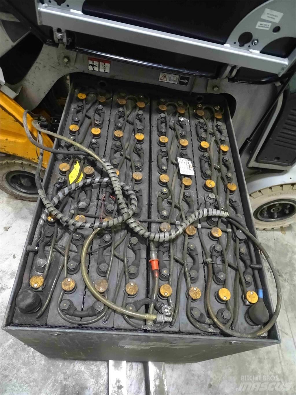 Still RX60-25 Elektrikli forkliftler