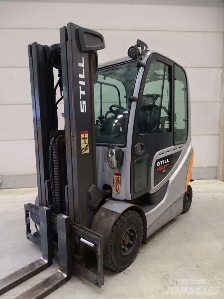 Still RX60-25/600 Elektrikli forkliftler