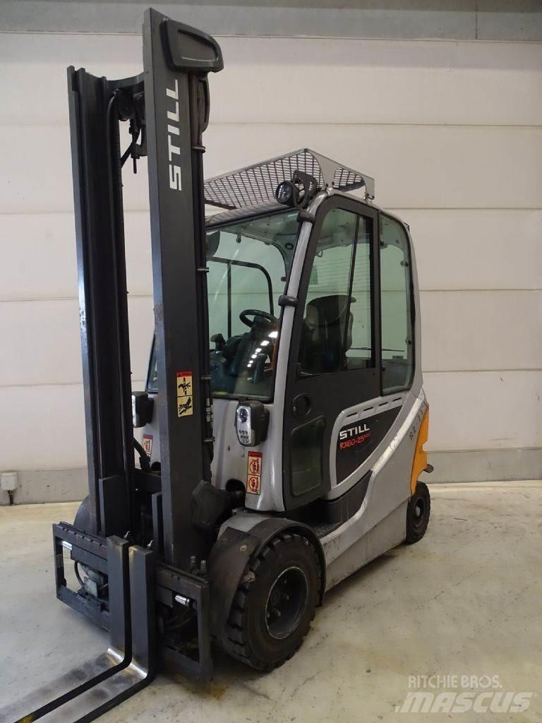 Still RX60-25/600 Elektrikli forkliftler