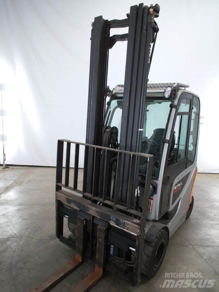 Still RX60-30 Elektrikli forkliftler