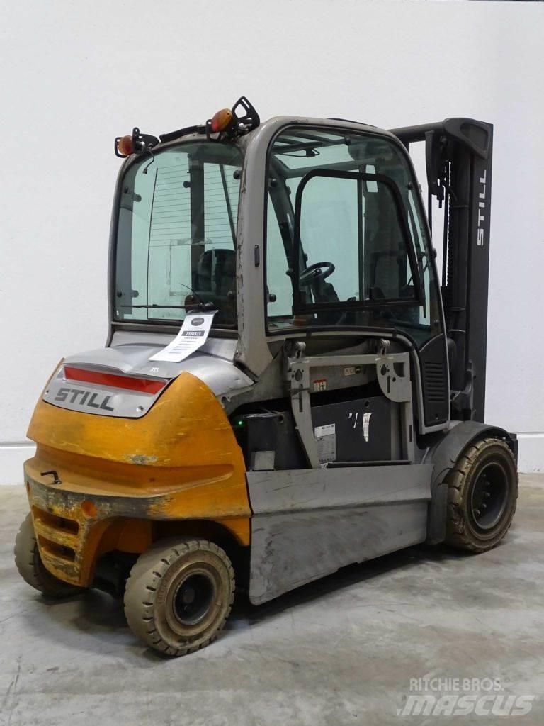 Still RX60-45 Elektrikli forkliftler