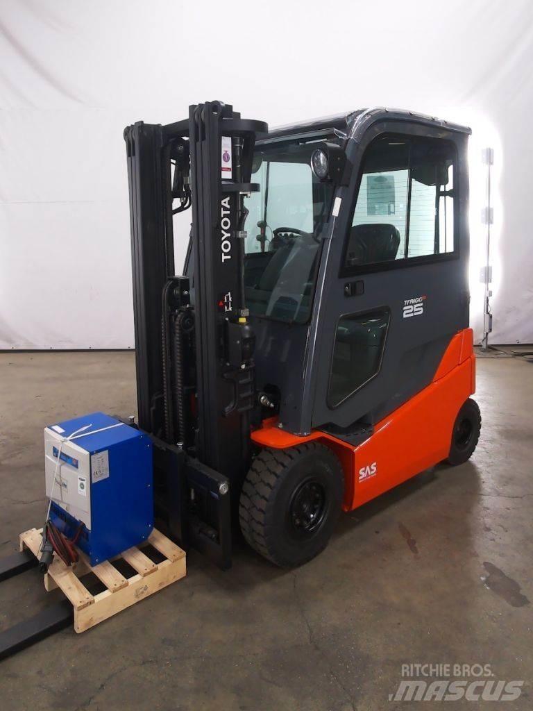 Toyota 8FBMKT25 Elektrikli forkliftler