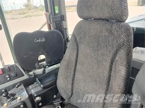 CAT 982M Tekerlekli yükleyiciler