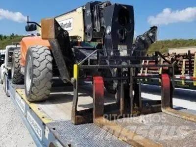 JLG 1055 Teleskopik yükleyiciler
