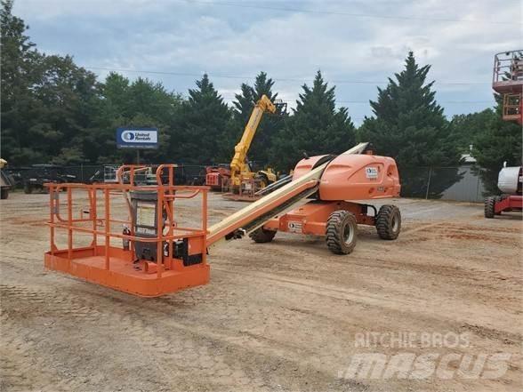 JLG 400S Teleskopik personel platformları