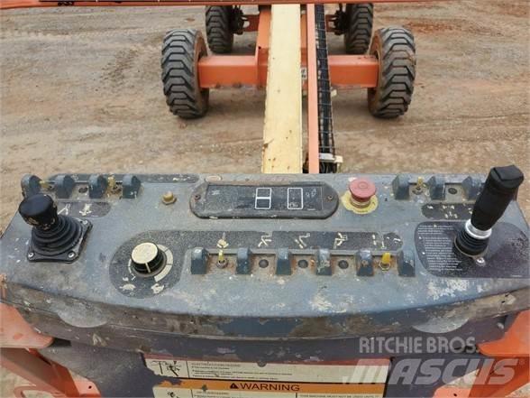 JLG 400S Teleskopik personel platformları