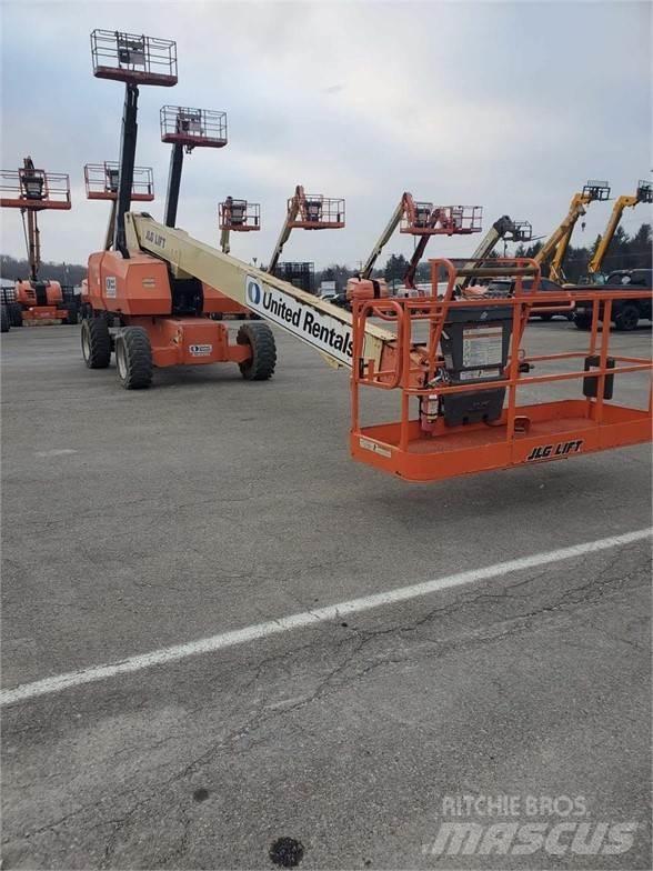 JLG 800S Teleskopik personel platformları