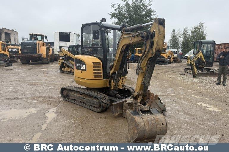 CAT 302.7DCR Mini ekskavatörler, 7 tona dek