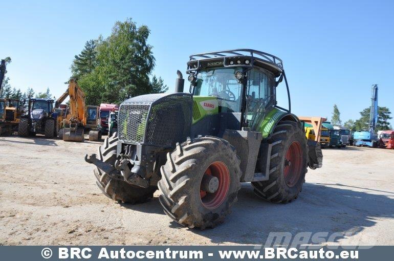 CLAAS Axion 870 Traktörler