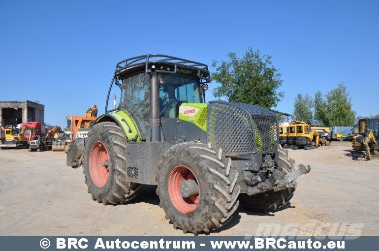 CLAAS Axion 870 Traktörler