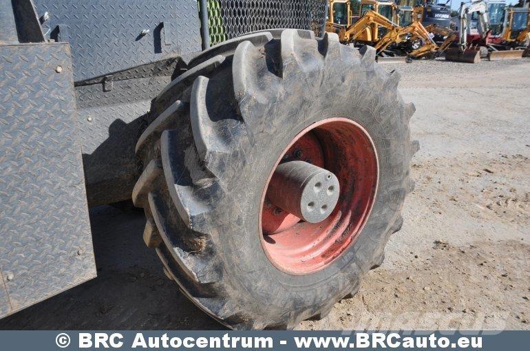 CLAAS Axion 870 Traktörler