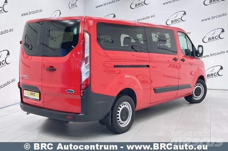 Ford Transit Custom Minibüsler