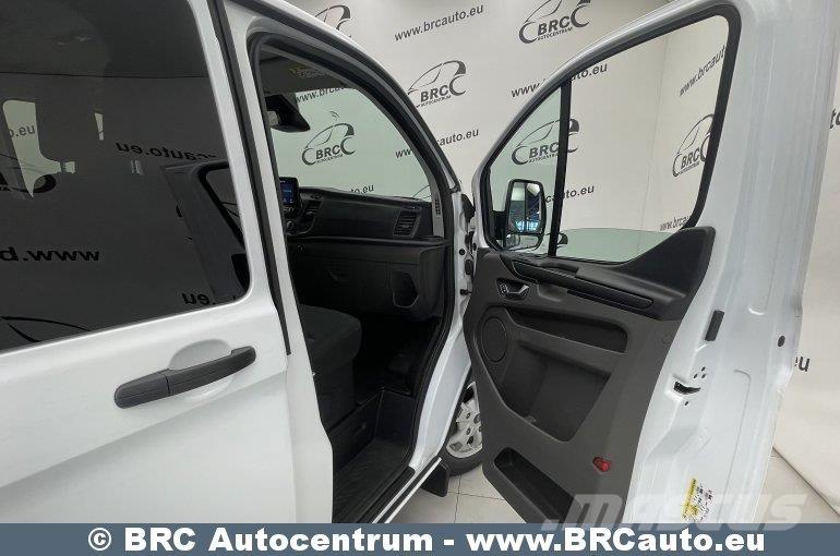 Ford Transit Custom Minibüsler