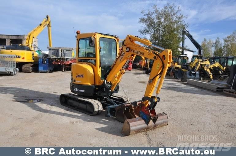 Hyundai R25Z-9AK Mini ekskavatörler, 7 tona dek
