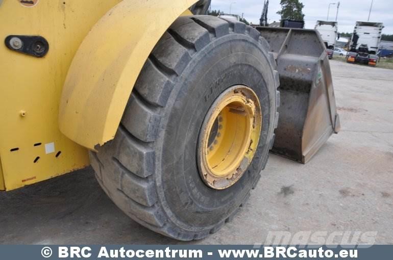 New Holland W270B Tekerlekli yükleyiciler