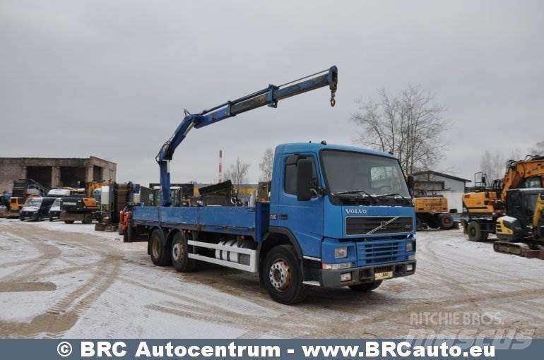 Volvo FM7 Araç üzeri vinçler