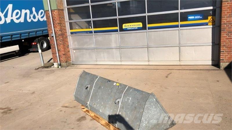 Fliegl  Ön yükleyici ve kazicilar