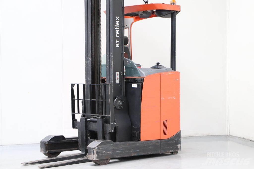 BT RRE160 Reach truck - depo içi istif araçları