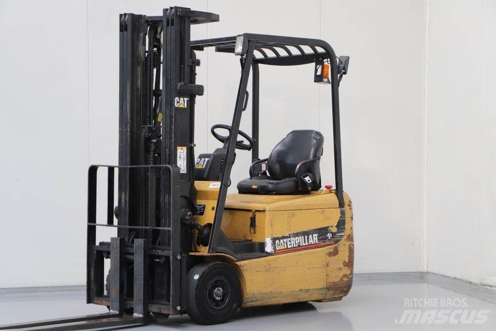 CAT EP15KRT Elektrikli forkliftler
