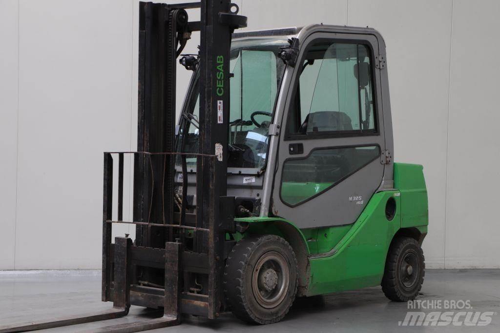 Cesab M325D Dizel forkliftler