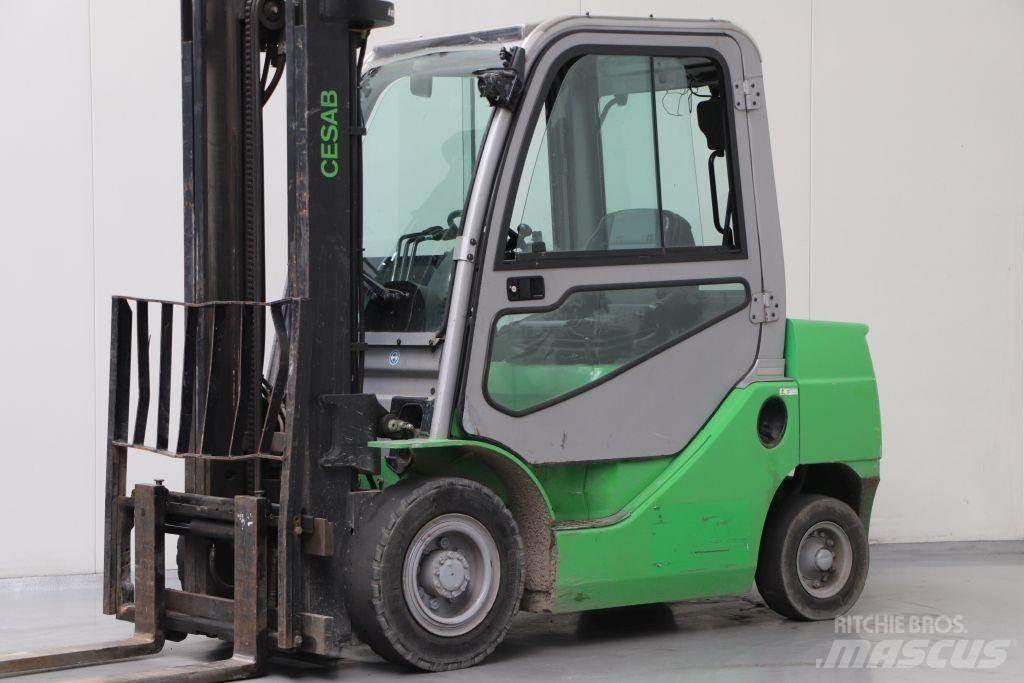 Cesab M325D Dizel forkliftler