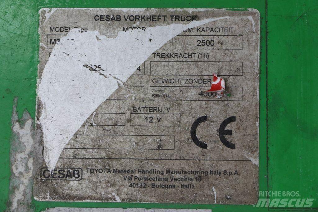 Cesab M325D Dizel forkliftler
